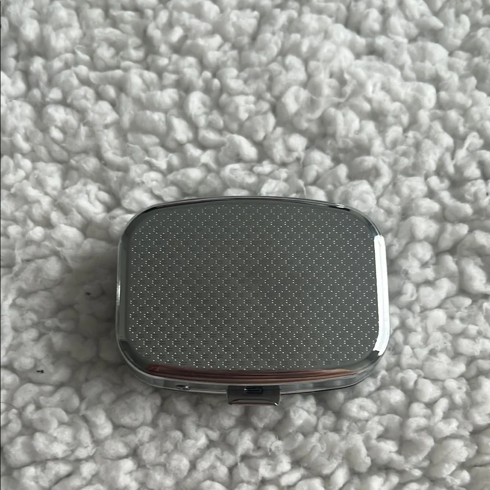 Sliver pill case